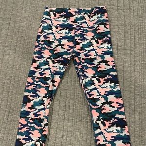 Pink Camo 7/8 Leggings